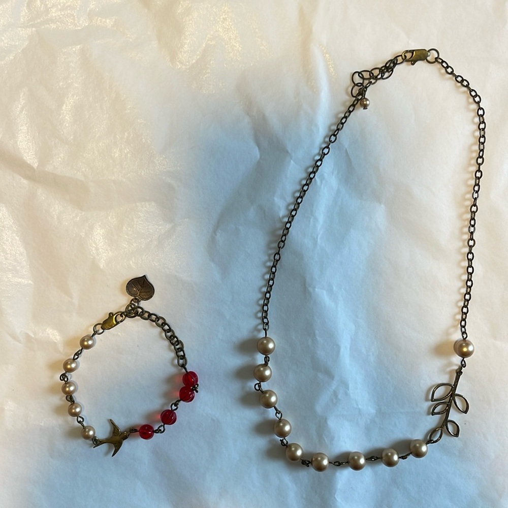 Bird and Leaf Necklace and Bracelet Set